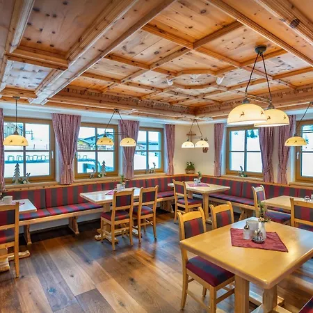 Kirchgasser Hotel apartamentowy 3*