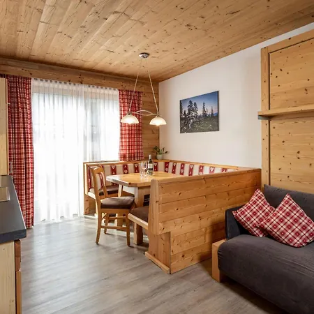 Hotel apartamentowy Kirchgasser 3*