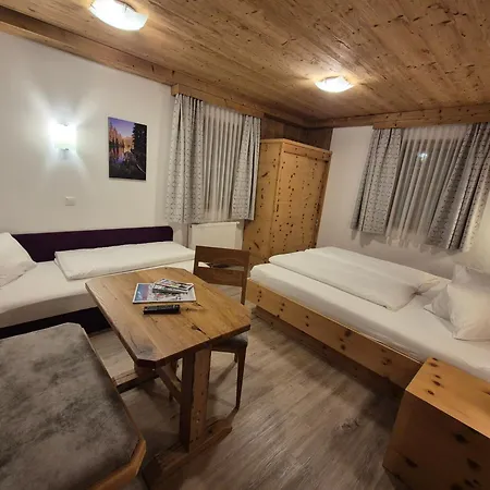 Apart-hotel Kirchgasser 3*
