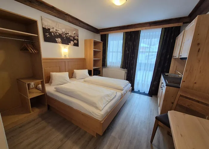 Aparthotel Kirchgasser 3*